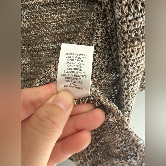 Dressbarn Knit Short Sleeve Open Front Cardigan Women’s SZ M Brown Casual Dressy - Picture 5 of 8